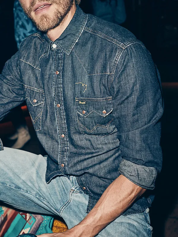 WRANGLER X BUFFALO TRACE™ MEN'S REVIVAL SHIRT IN OAK INDIGO