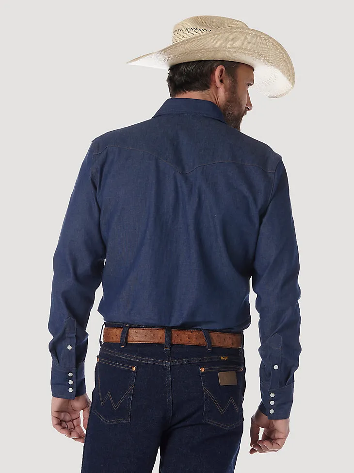 COWBOY CUT® FIRM FINISH LONG SLEEVE WESTERN SNAP SOLID WORK SHIRT IN CHAMBRAY BLUE