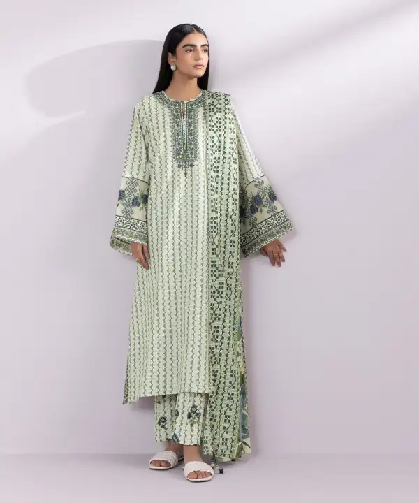 3 Piece - Embroidered Lawn Suit