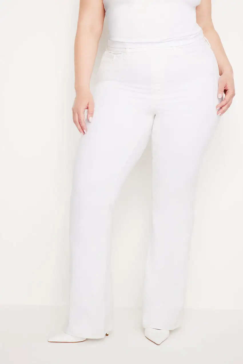 POWER STRETCH PULL-ON FLARE JEANS