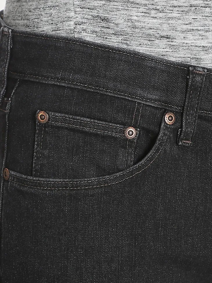 WRANGLER AUTHENTICS MEN'S RELAXED FIT COMFORT FLEX JEAN IN LIGHT STONEWASH