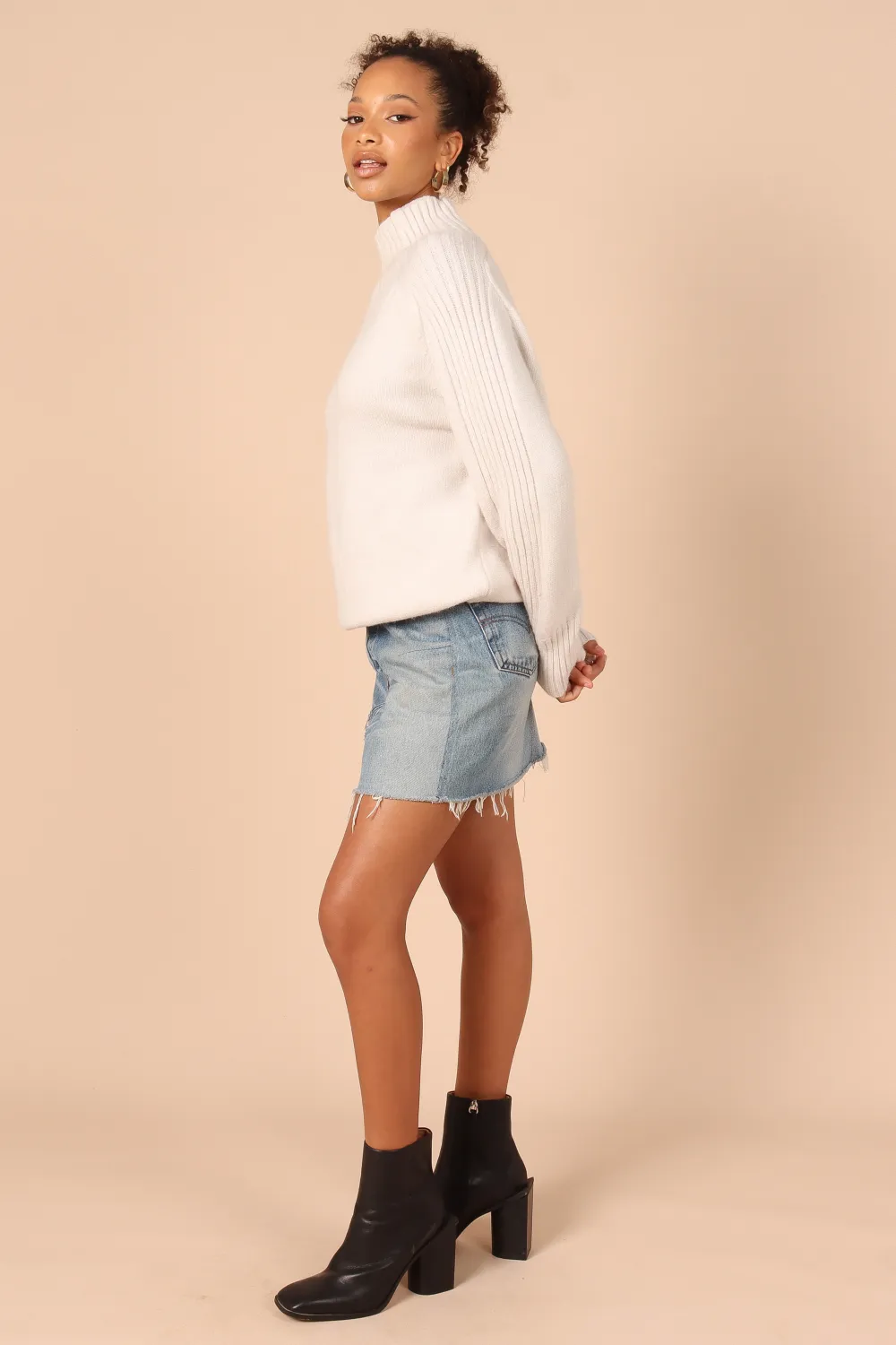 Cersi Knit Sweater - Cream