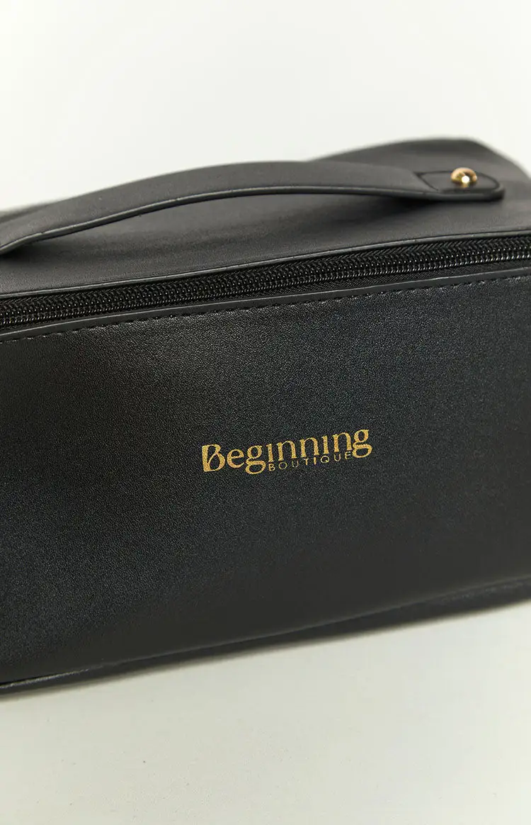 Beginning Boutique Black Zipper Cosmetic Bag