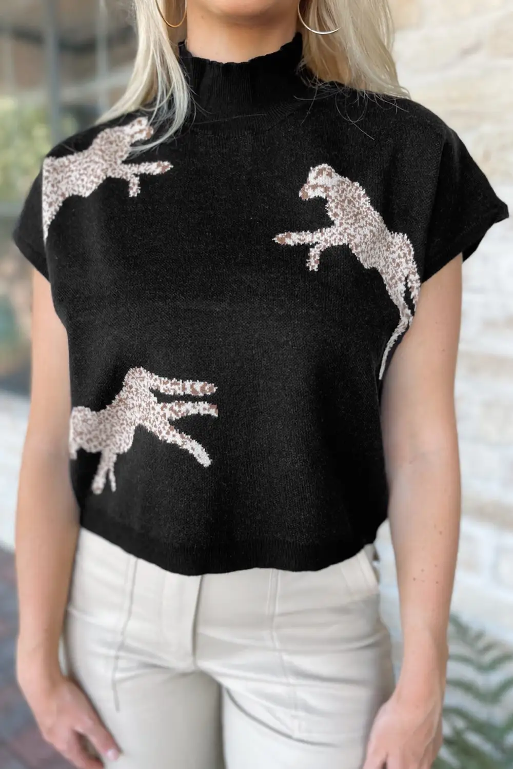 Lively Cheetah Pattern High Neck Short Sleeve Sweater