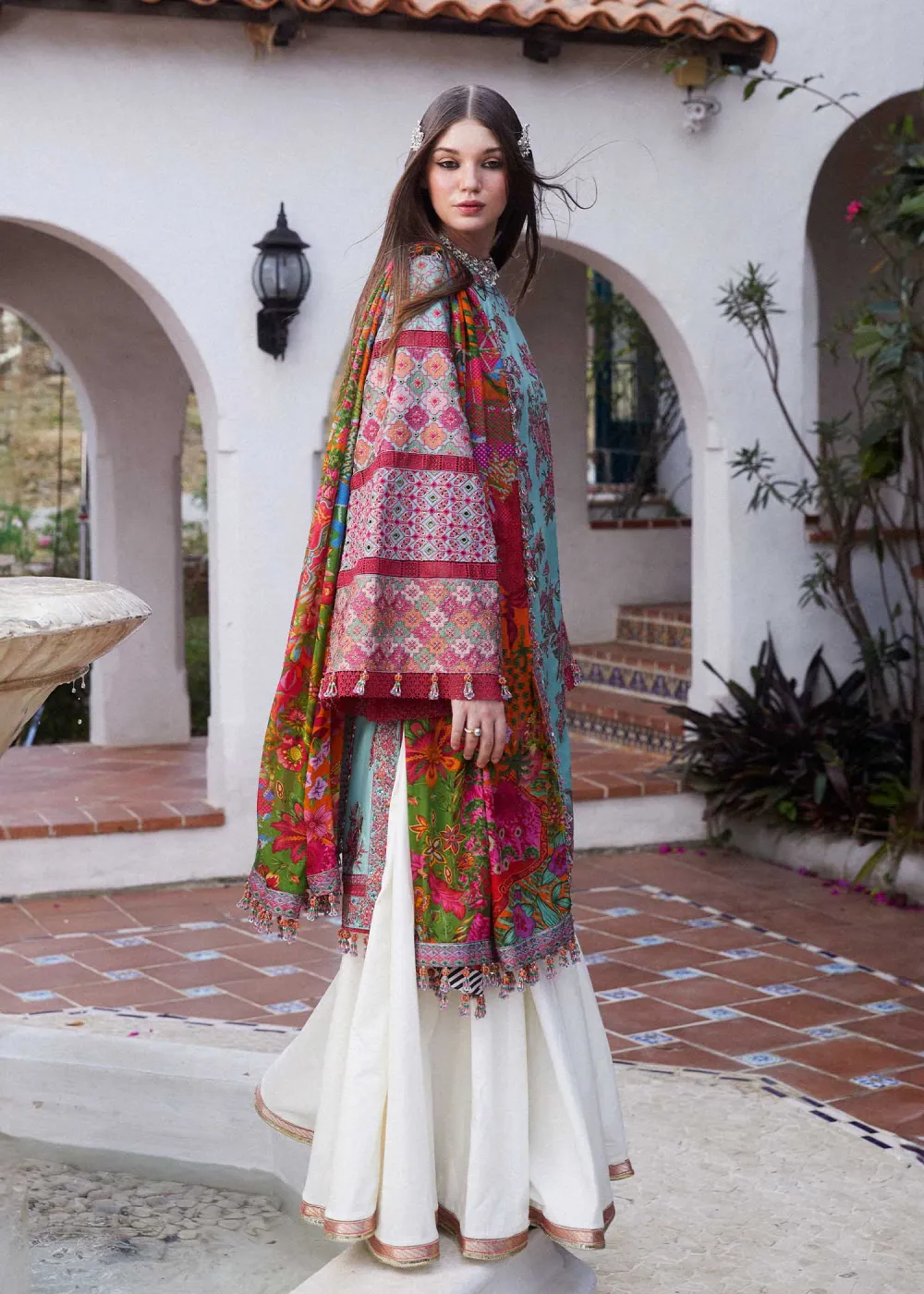 FLORET Embroidered Lawn