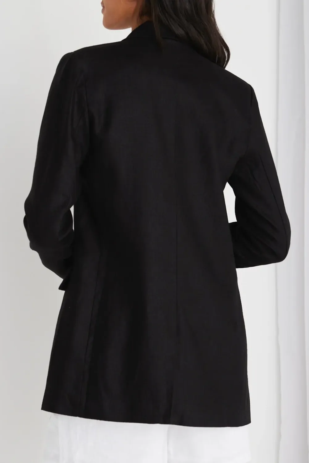 Aster Black Linen Single Breasted Longline Blazer