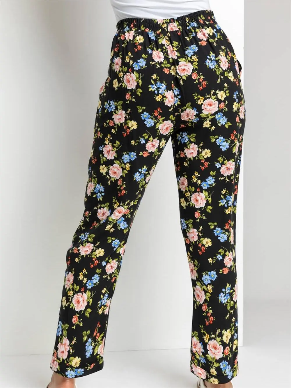 Casual floral pants