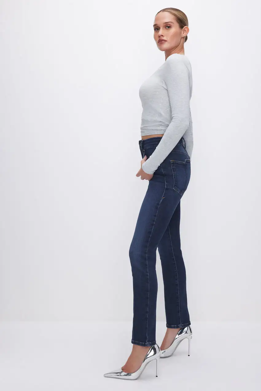 SOFT-TECH GOOD CLASSIC SLIM STRAIGHT JEANS