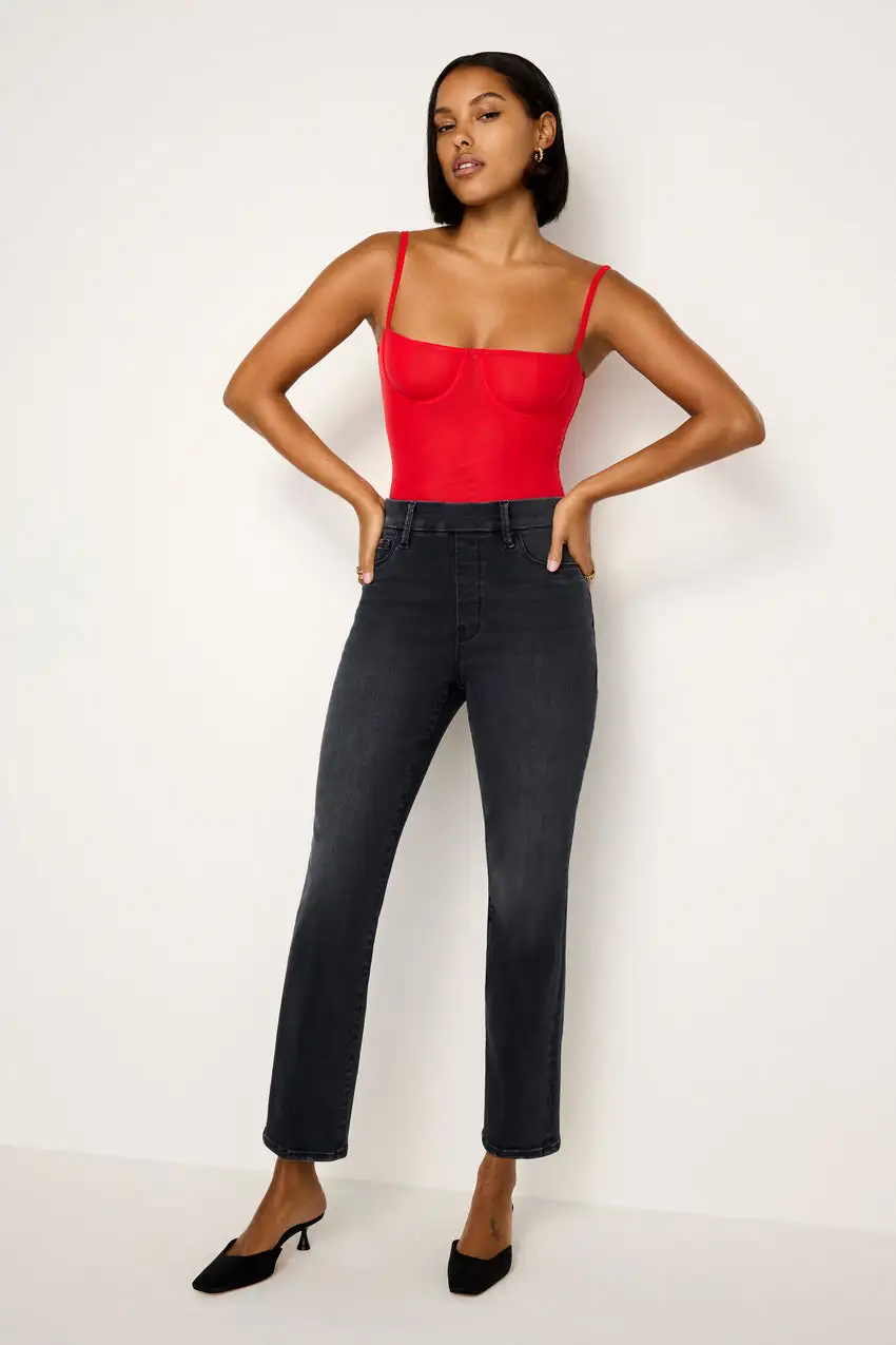 POWER STRETCH PULL-ON STRAIGHT JEANS