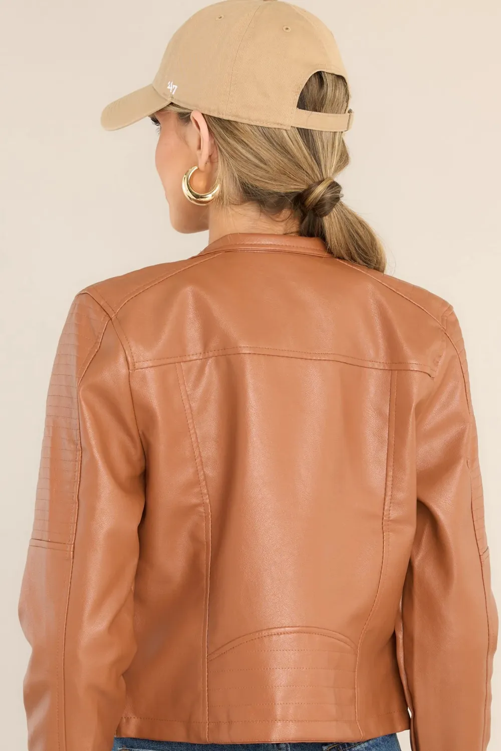 CARAMEL FAUX LEATHER JACKET