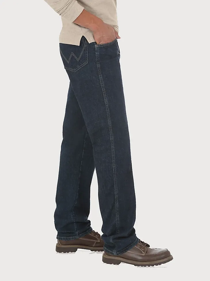 WRANGLER RUGGED WEAR® PERFORMANCE SERIES REGULAR FIT JEAN IN MID INDIGO