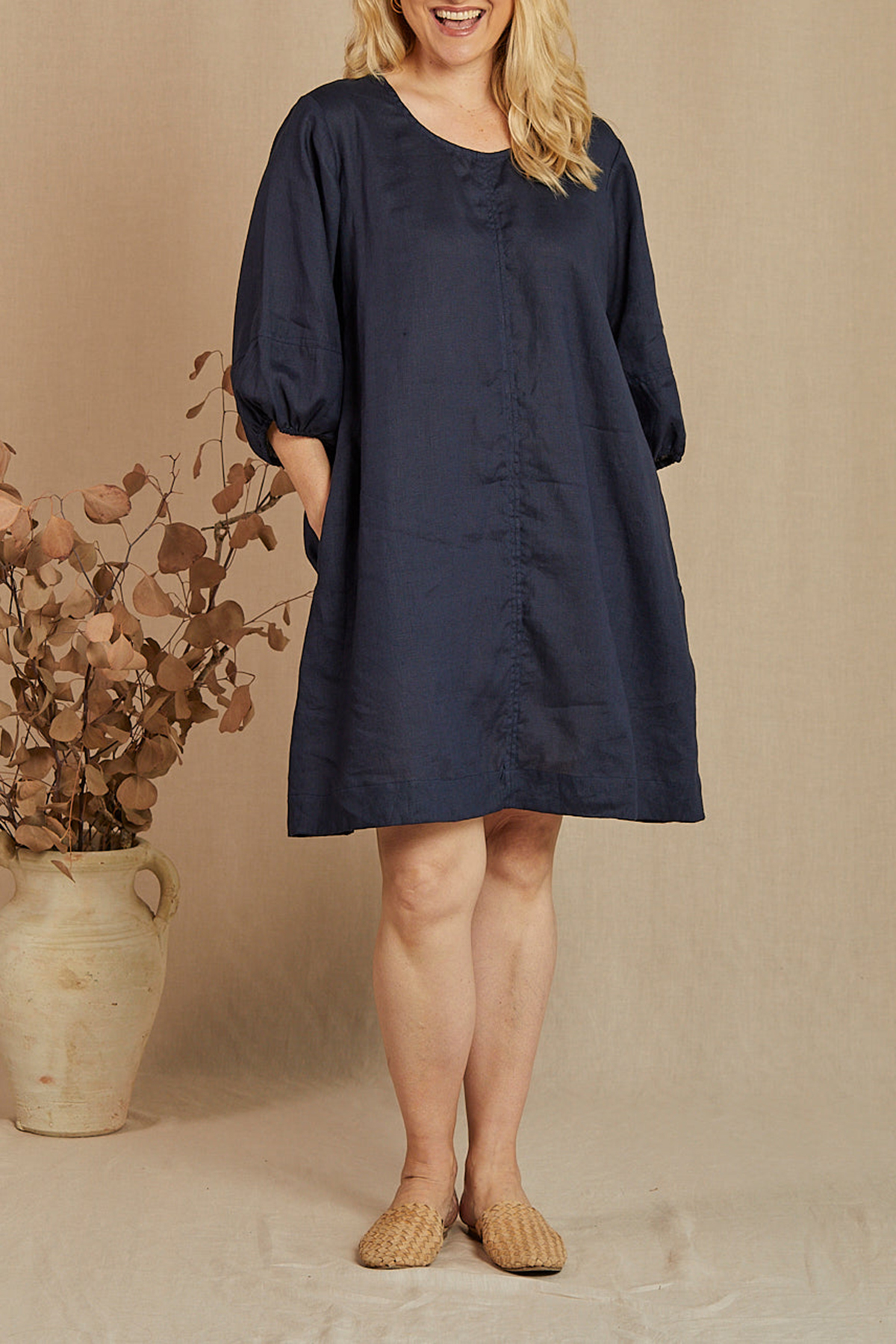 Hazel Short Linen Shift Dress in Navy