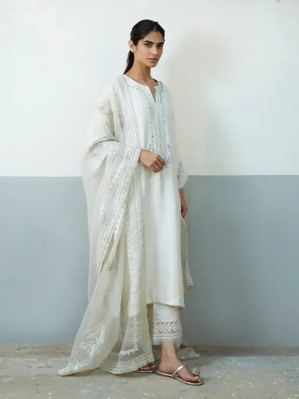 SICILY KURTA W/ IZAAR & DUPATTA