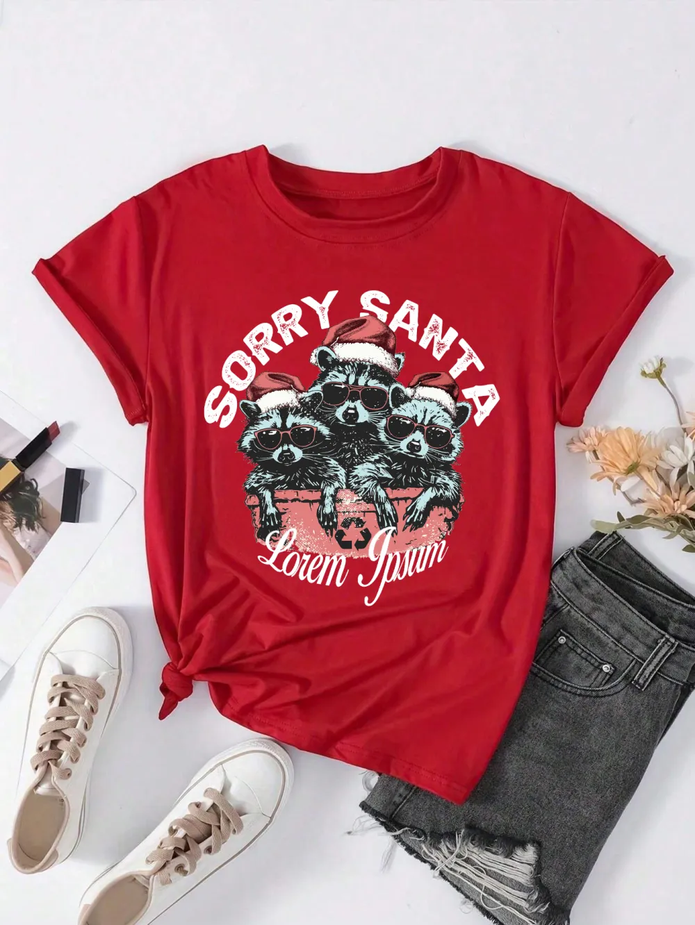 Christmas raccoon Lady T-shirt