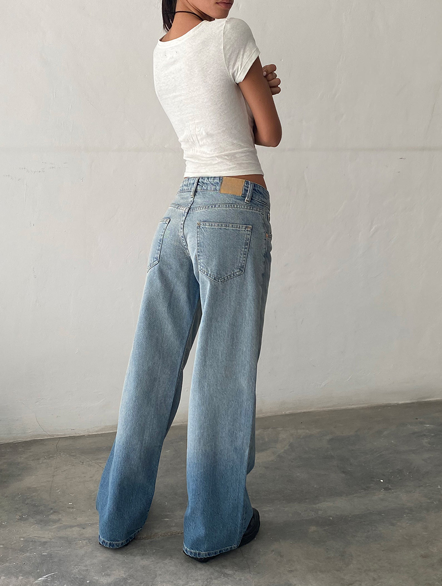 Vintage Bleach Low Rise Parallel Jeans