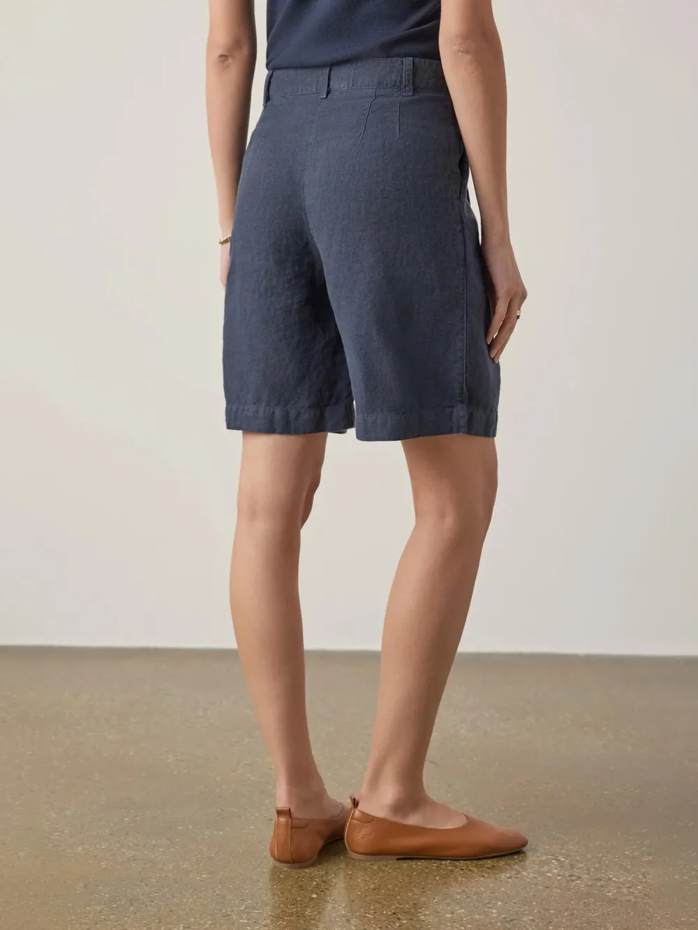 Larchmont Heavy Linen Short