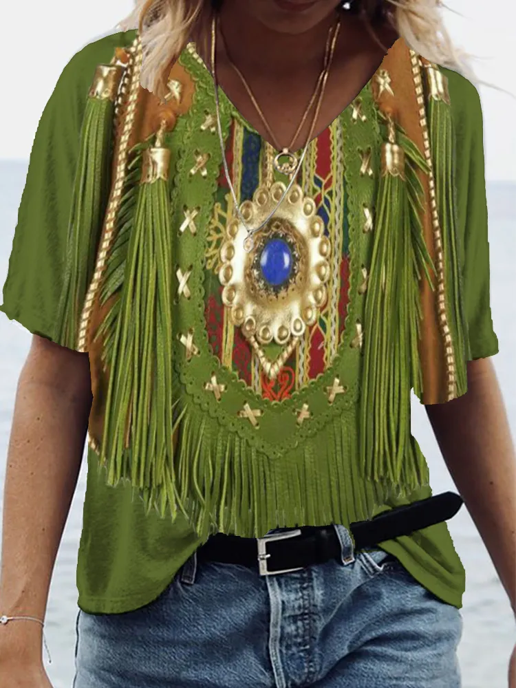 Western Leather Fringe Badge Graphic V-Neck T-Shirt