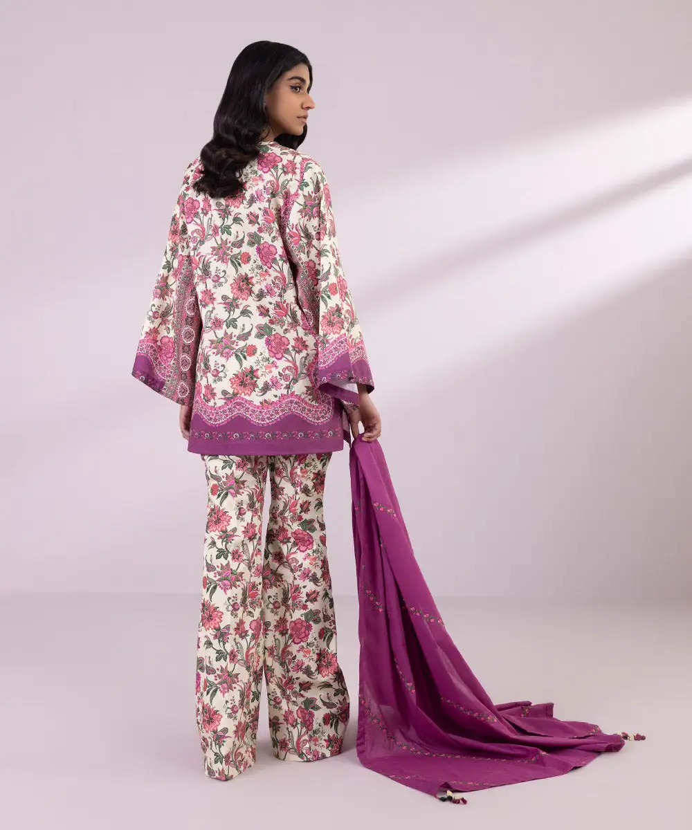 3 Piece - Embroidered Lawn Suit