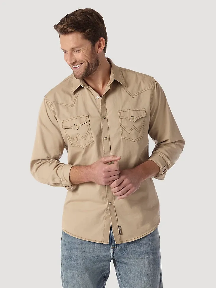 MEN'S WRANGLER® CONTRAST TRIM WESTERN TWO SNAP FLAP POCKET SHIRT IN TAN