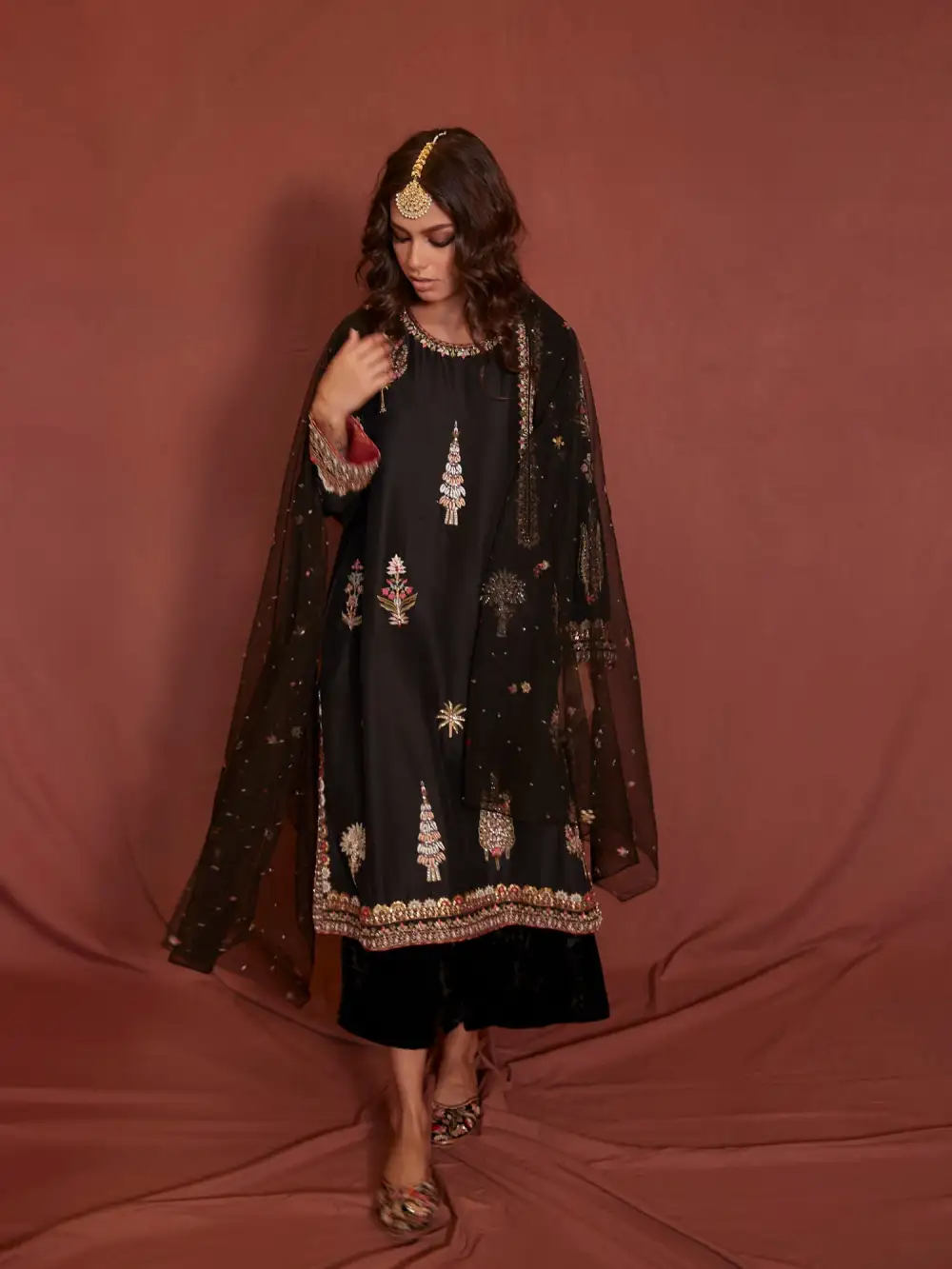 NIMR KURTA W/ CULOTTES & DUPATTA