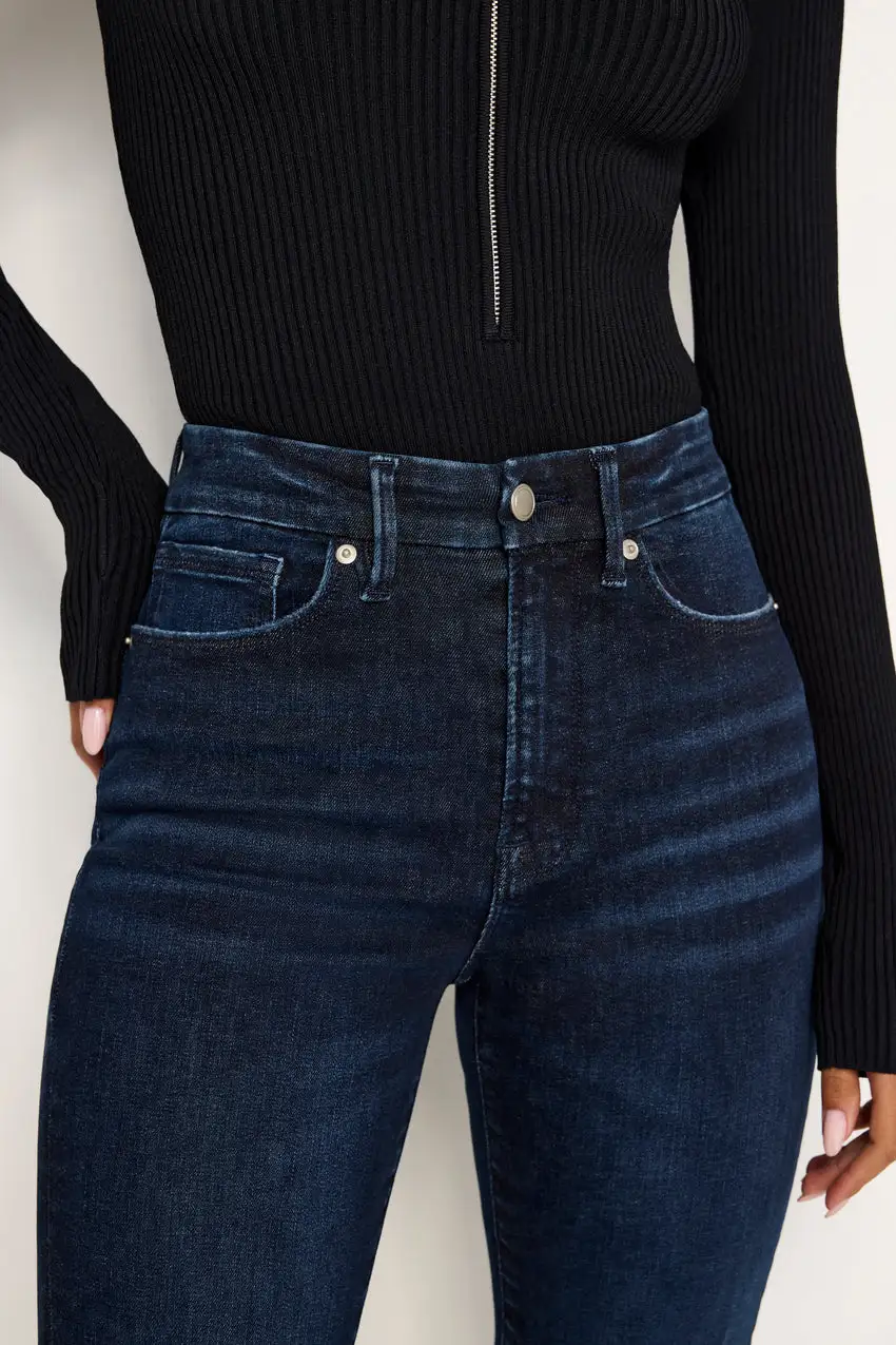 ALWAYS FITS GOOD CLASSIC SLIM STRAIGHT JEANS