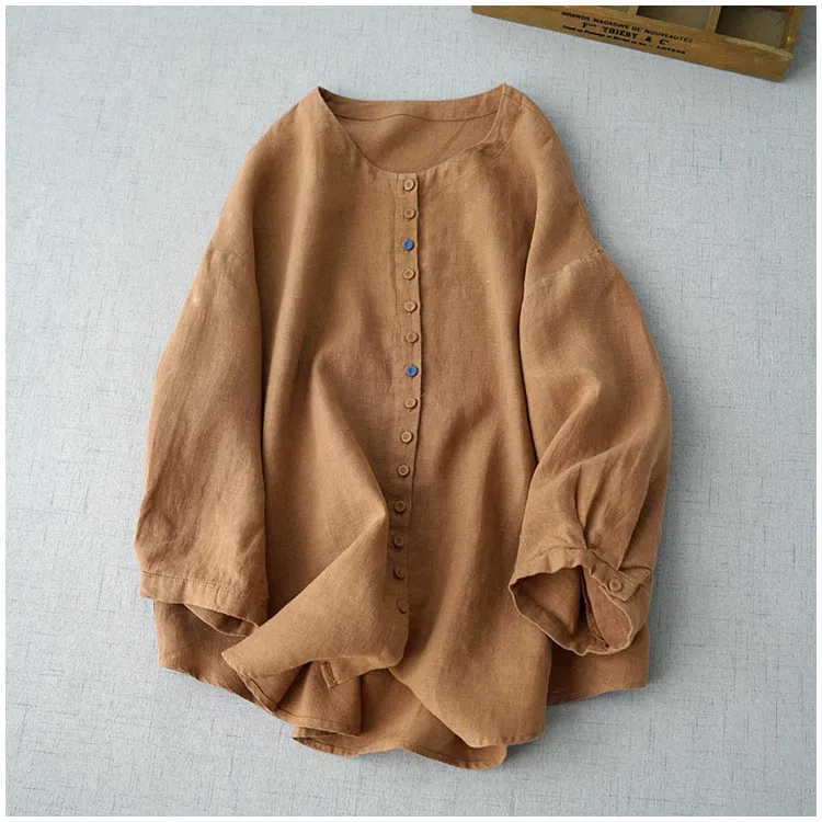 Japanese style loose cropped sleeve shirt