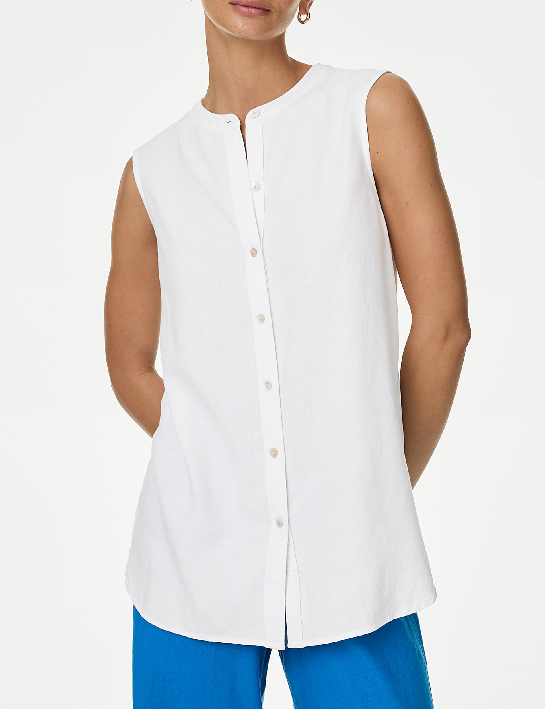 Sleeveless Shirt