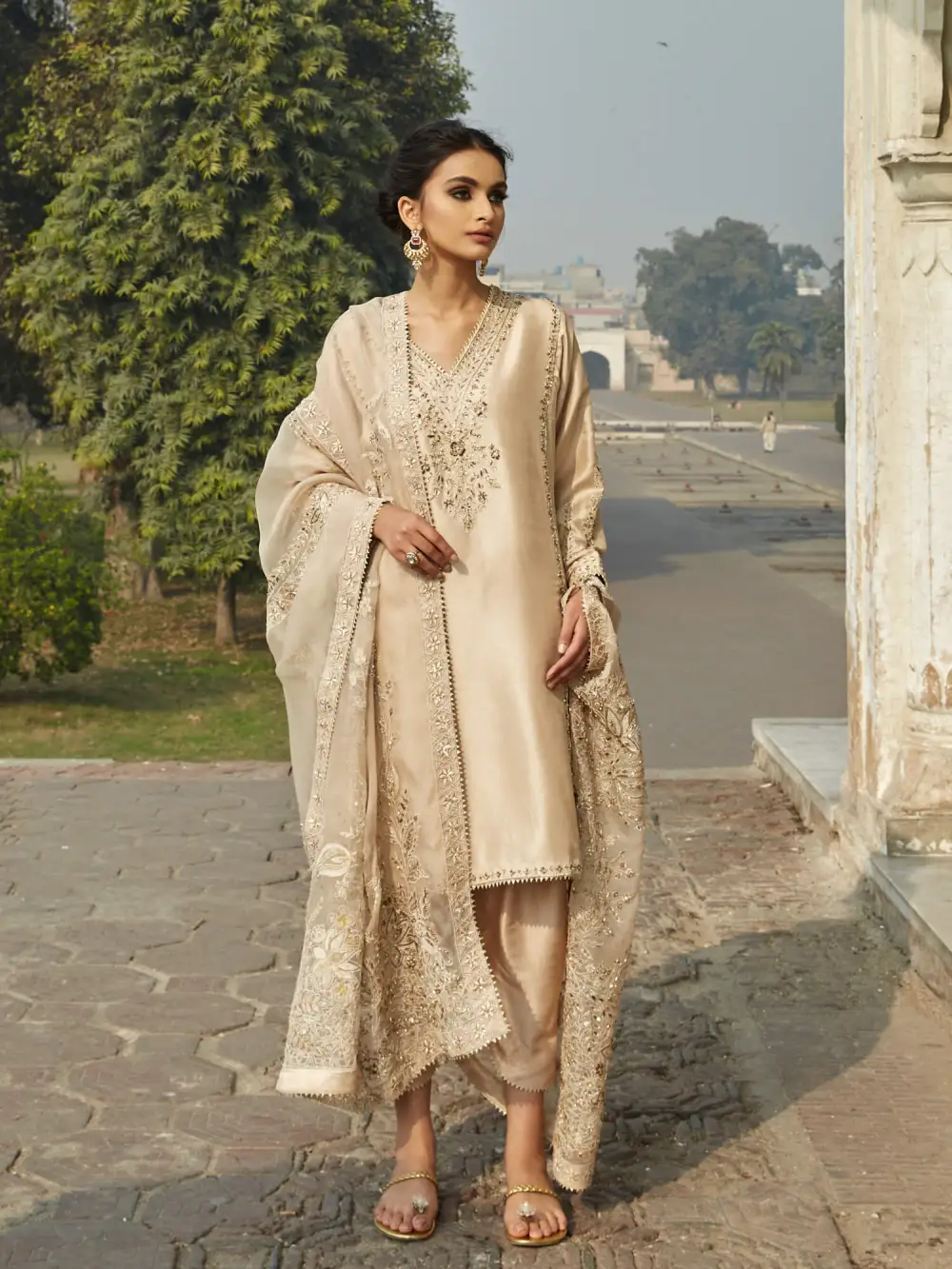 NIMR KURTA W/ SKINNY SHALWAR & DUPATTA