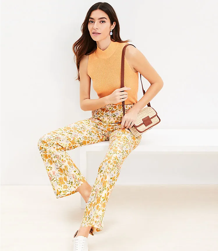 Belted Sutton Kick Crop Pants in Floral