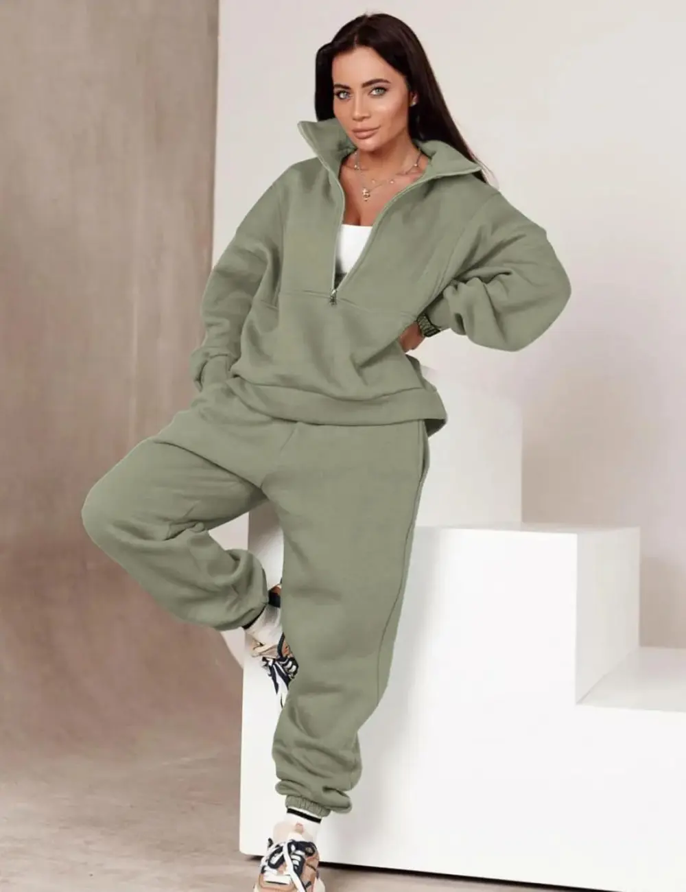 2 Piece Half Zip Sweatsuits Fleece Sweatshirt and Joggers Set Tracksuit