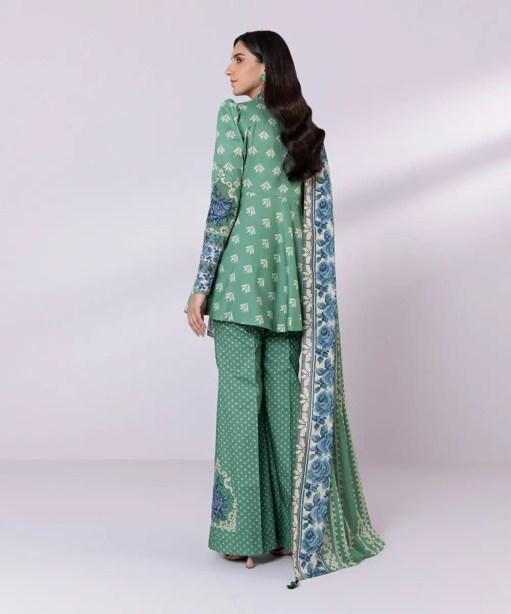 3 Piece - Embroidered Lawn Suit