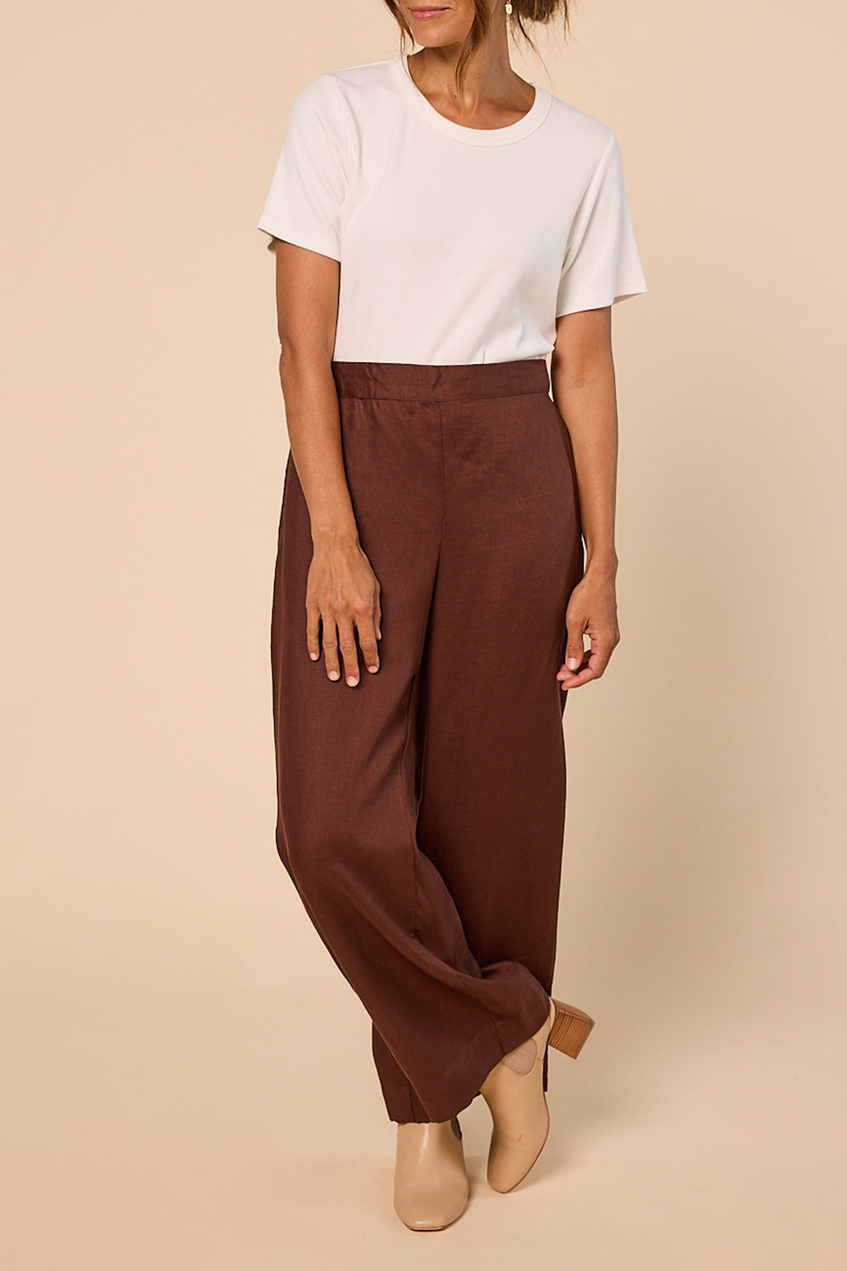 Camille Wide Leg Linen Pant in Raisin