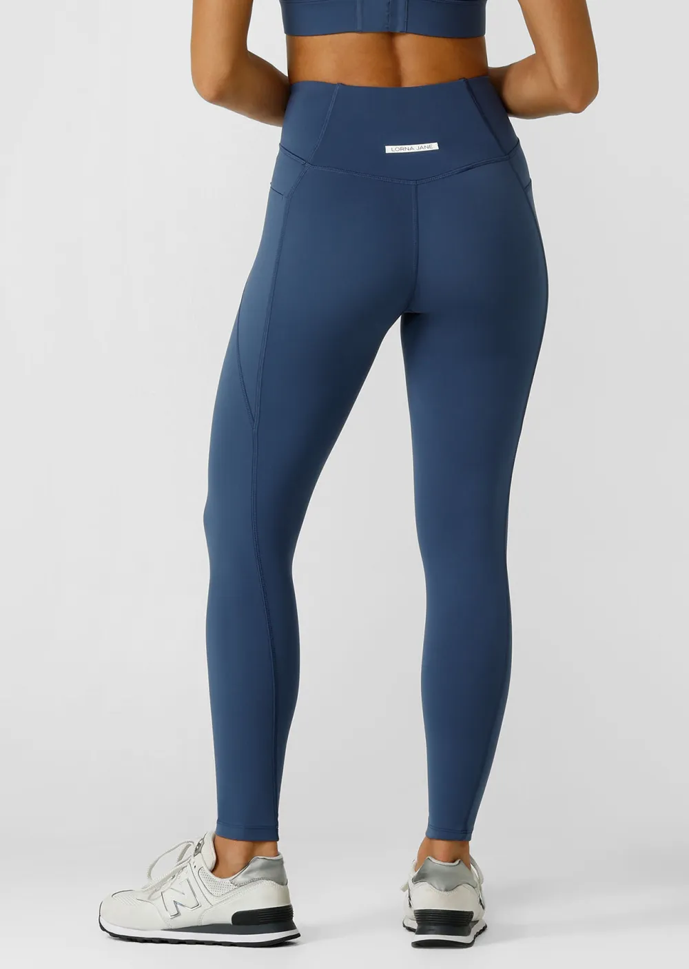 Speed Circuit No Chafe Ankle Biter Leggings