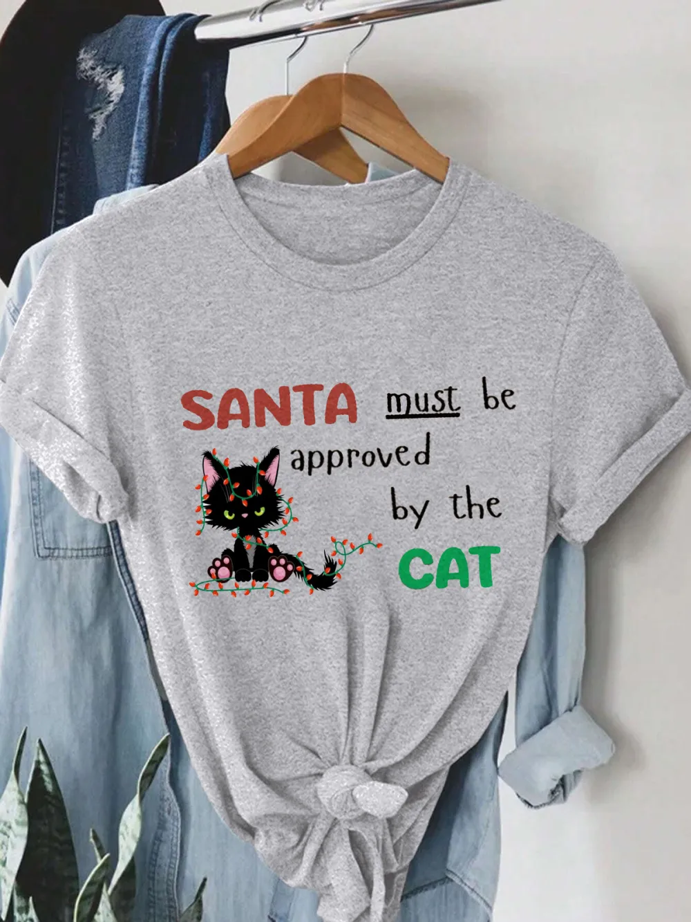 Kitty Santa Lady T-shirt