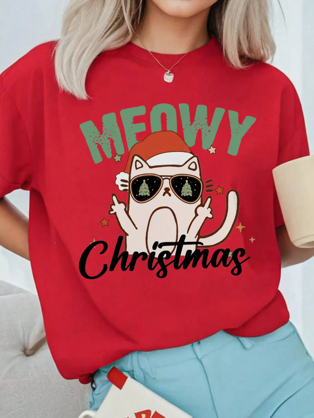 Kitty Santa Lady T-shirt