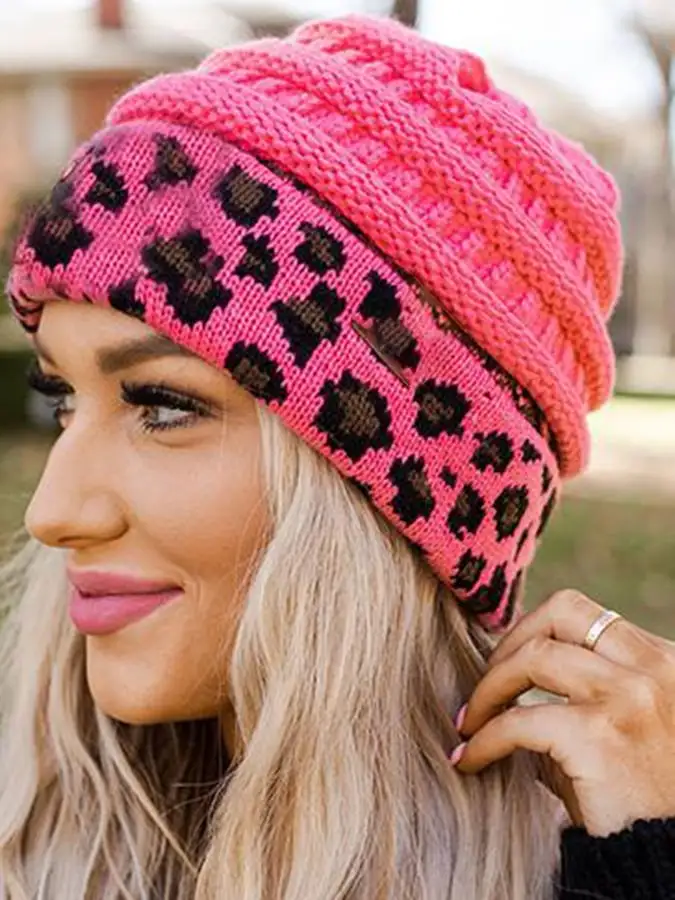 🔥Buy 3 Get 10% Off🔥Women's Western Retro Leopard Print Stitching Design Beanie (Without Logo)