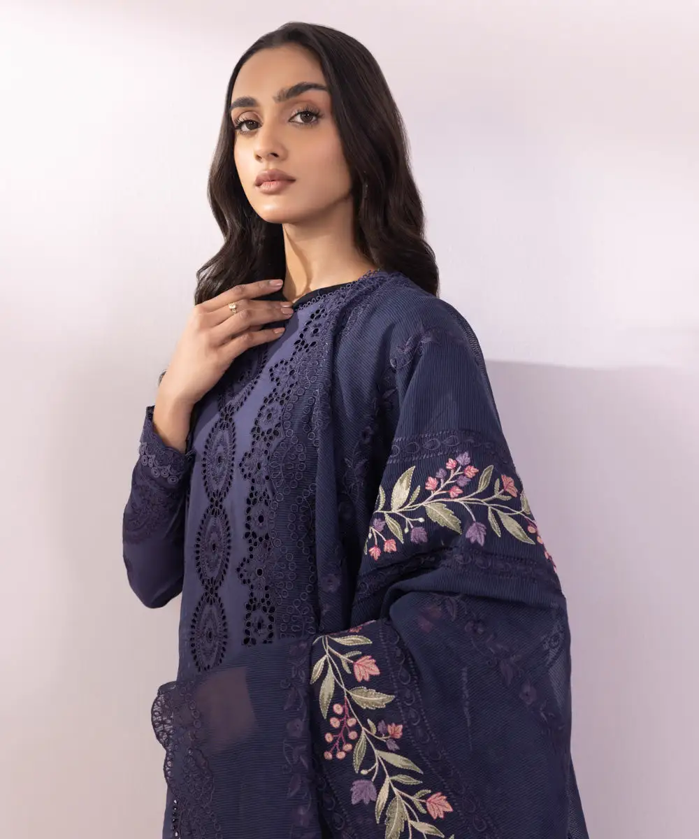 3 Piece - Embroidered Lawn Suit