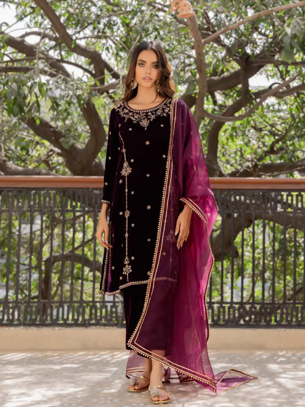 NATASHA KURTA W/ IZAAR & DUPATTA