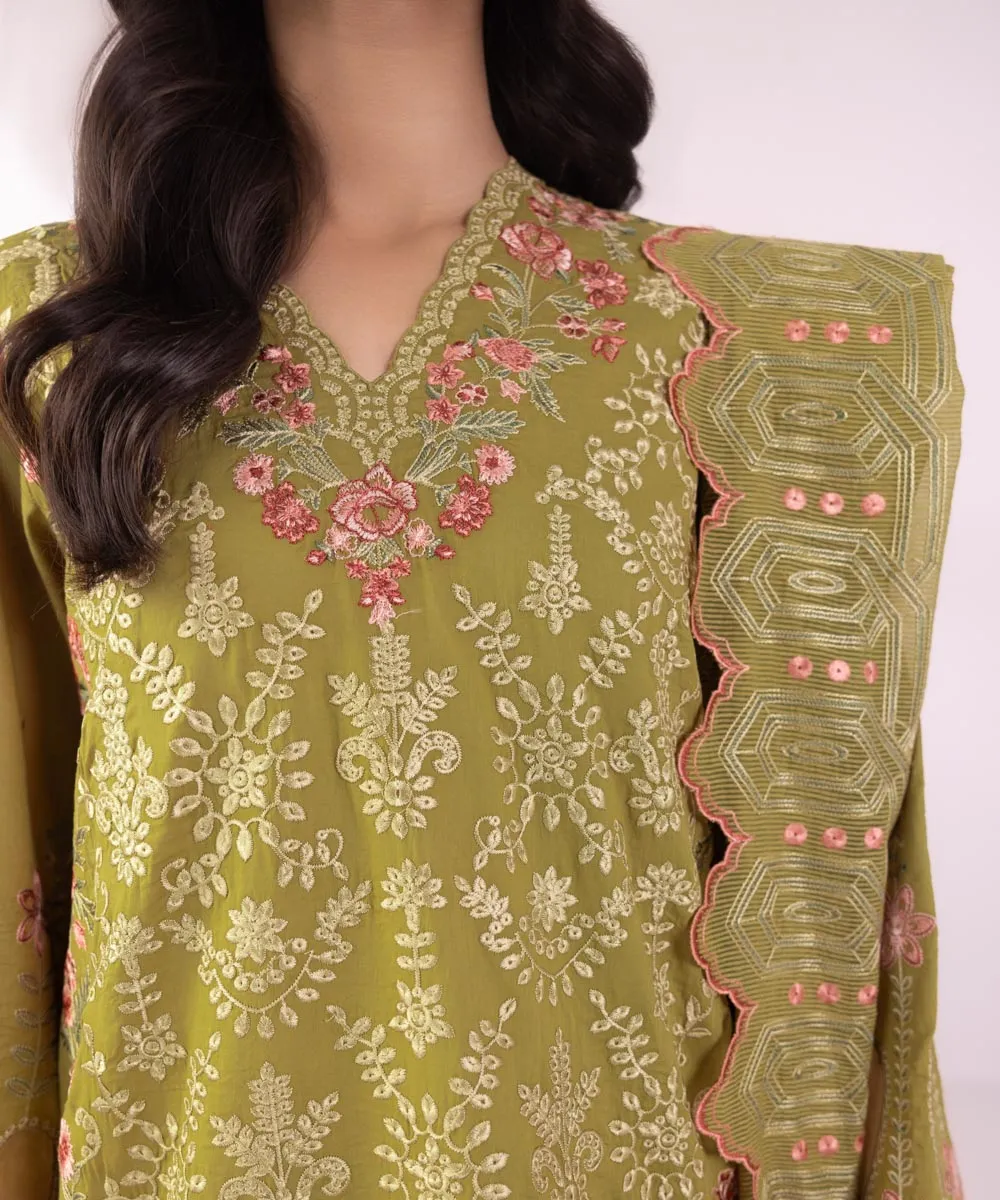 3 Piece - Embroidered Lawn Suit