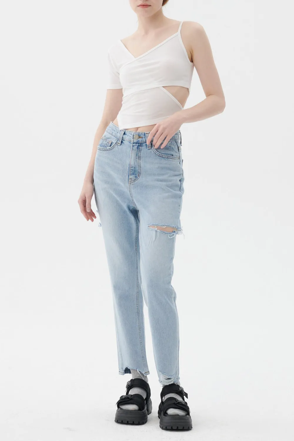 Bailey Cutout Jeans