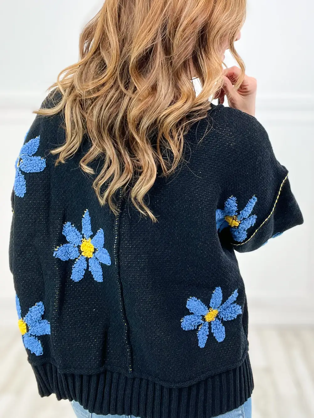 Life Is A Flower V-Neck Floral Pattern Chenille Pullover Sweater Top