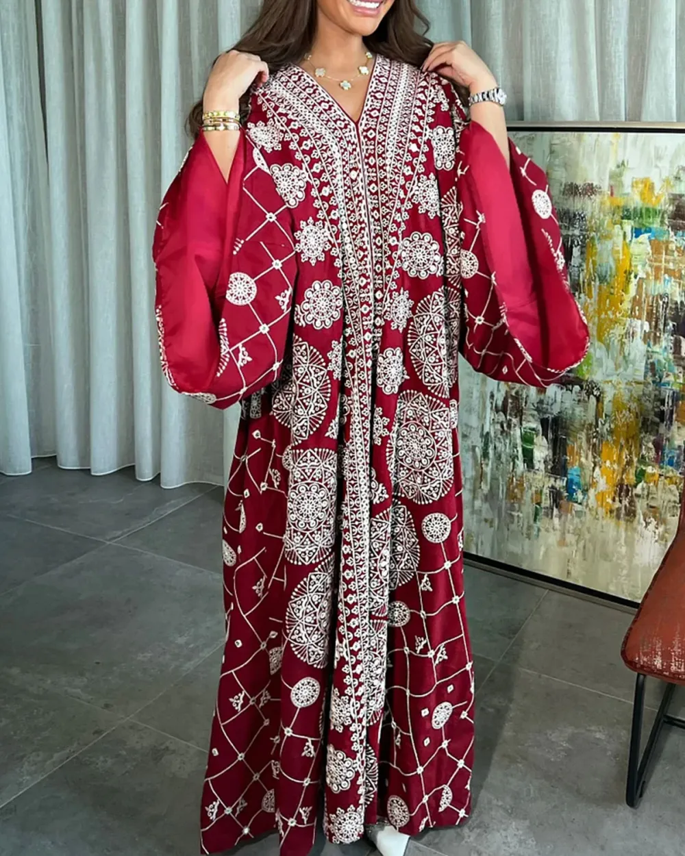 Elegant Floral Print V-Neck Kaftan