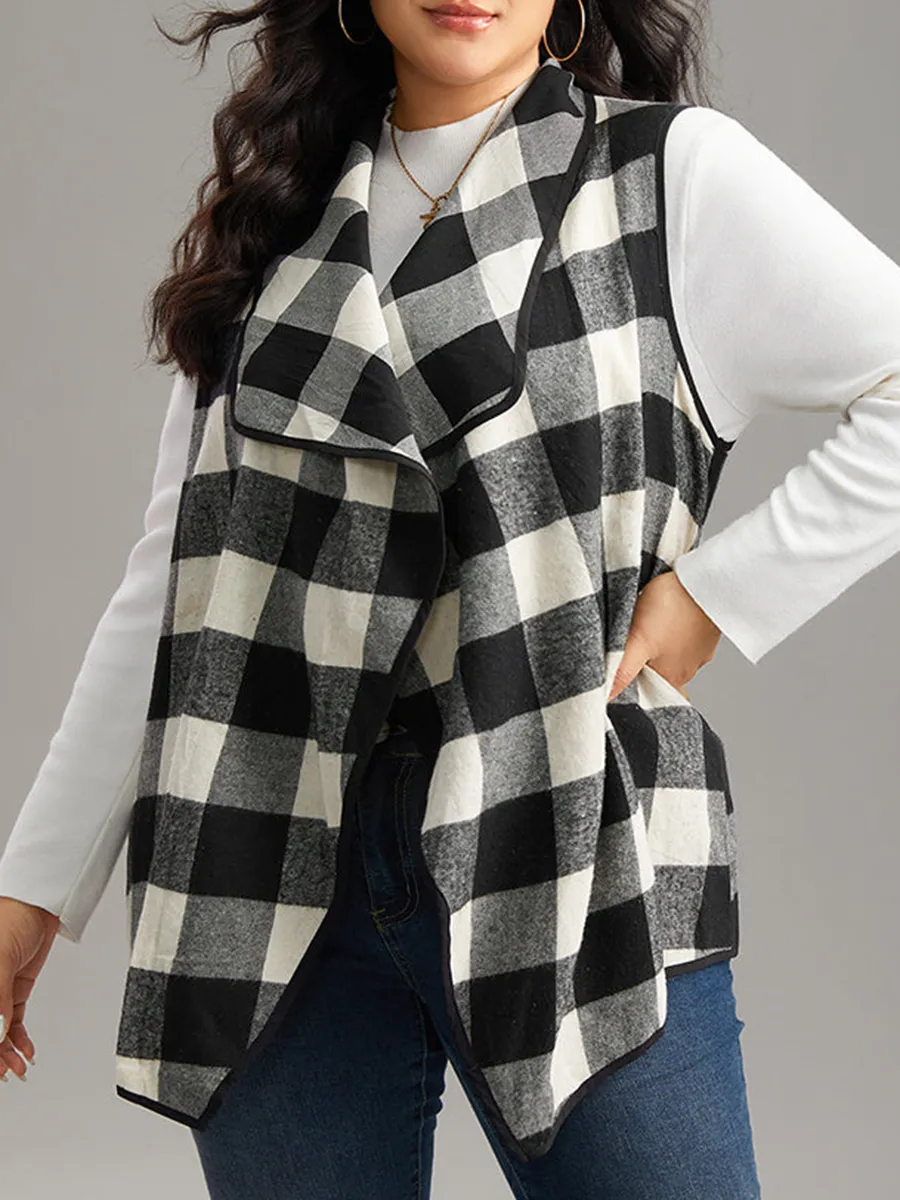 Sleeveless plaid jacket