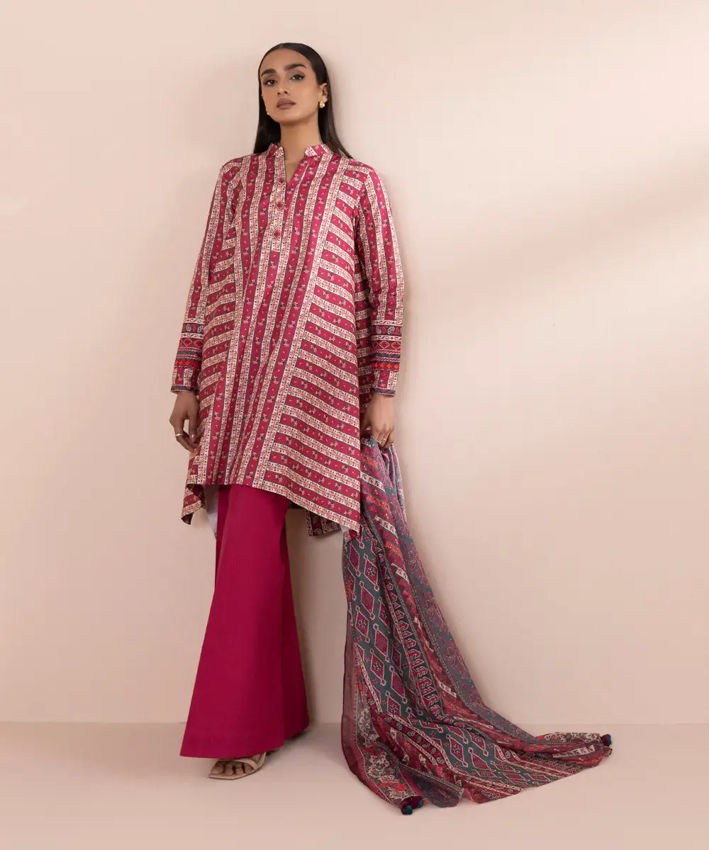 3 Piece - Embroidered Lawn Suit