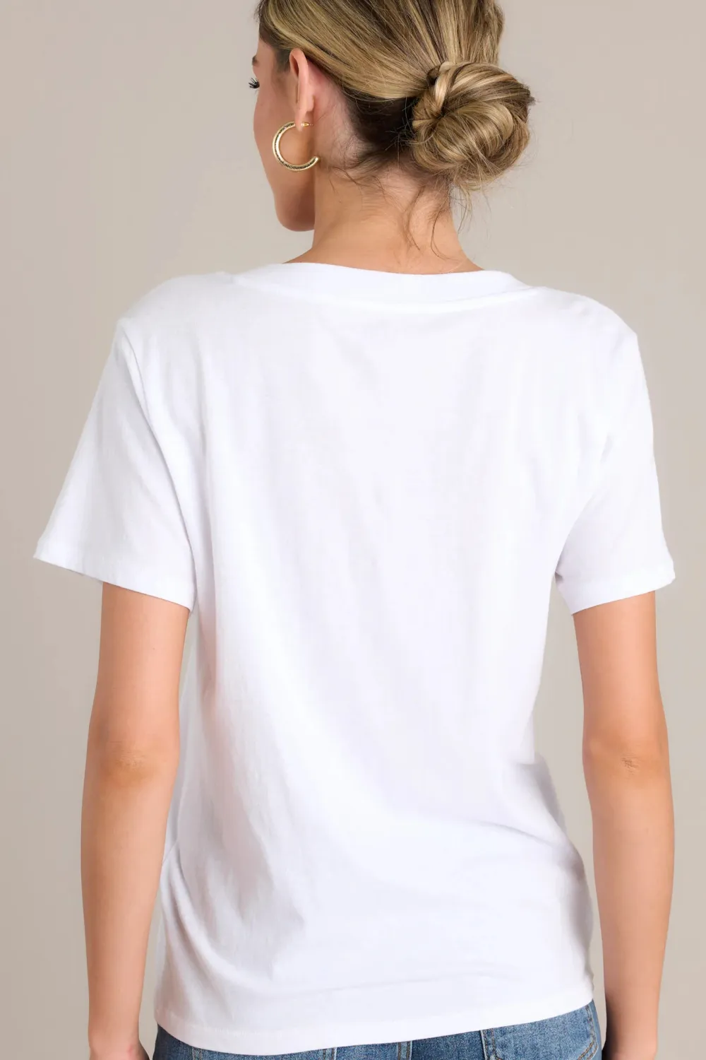 Z-SUPPLY GIRLFRIEND WHITE V-NECK TEE