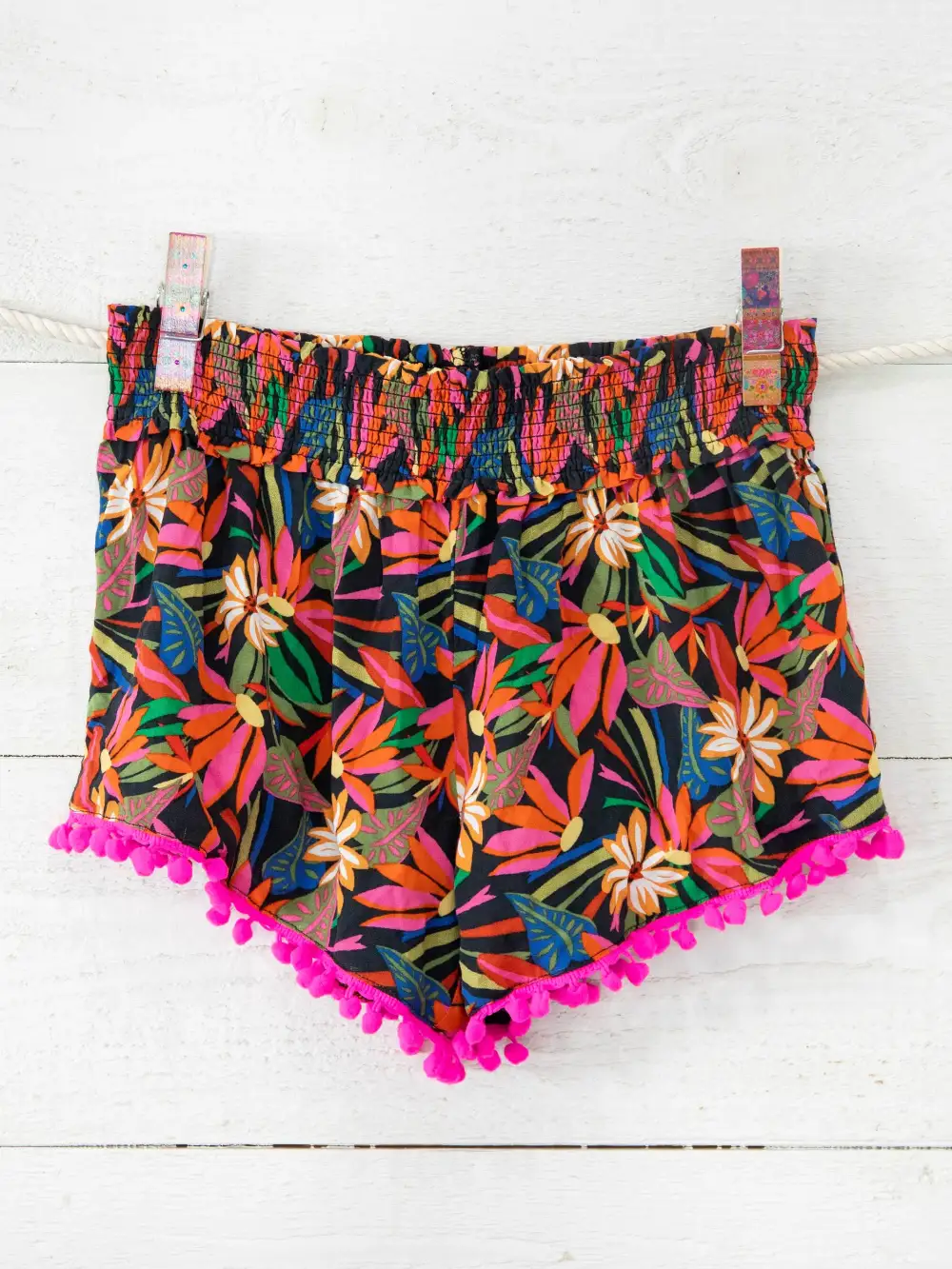 Pom Pom Shorts - Black Tropical