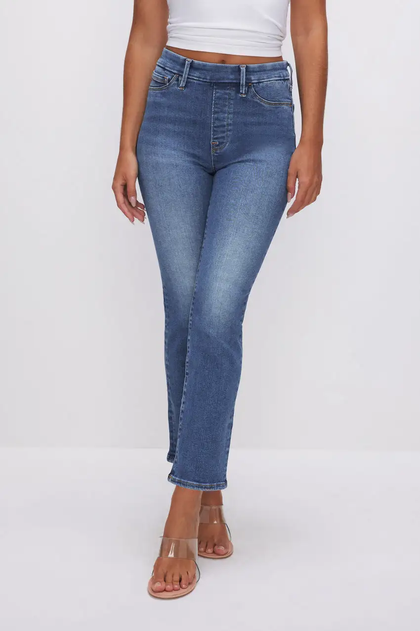 POWER STRETCH PULL-ON STRAIGHT JEANS