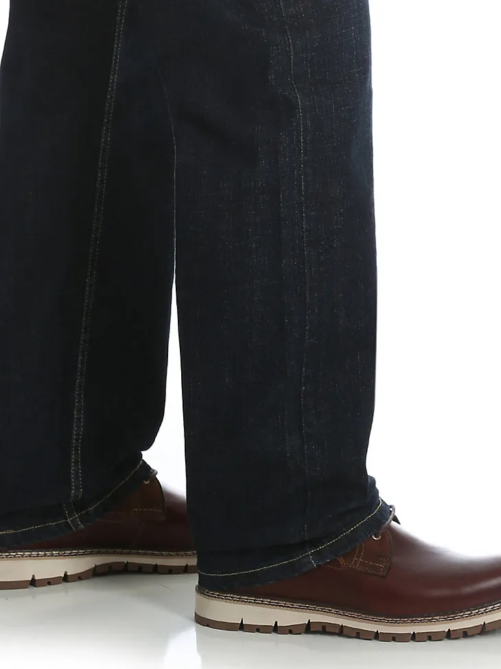 MEN'S RELAXED FIT FLEX JEAN IN MID DENIM