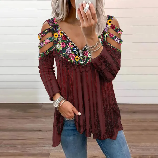 Vintage  Ethnic Floral Pattern Women's Off-Shoulder T-Shirt