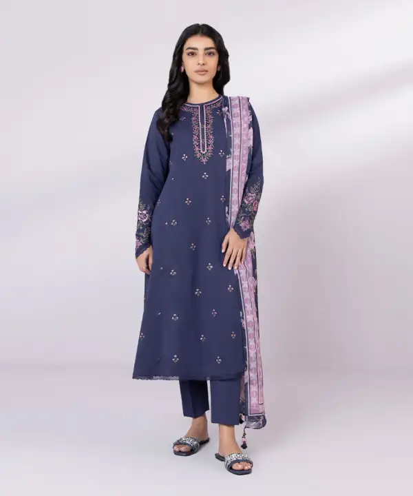 3 Piece - Embroidered Lawn Suit